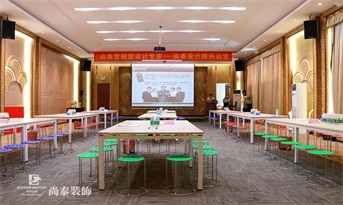 尚泰裝飾集團(tuán)“營銷型設(shè)計(jì)專家”內(nèi)訓(xùn)營順利結(jié)課！